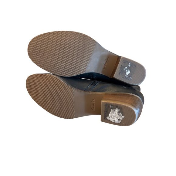 Clarks Mila Myth Women's Size 7.5 Heeled Ankle Black Boots Booties Leather NWOB‎ - Picture 8 of 9